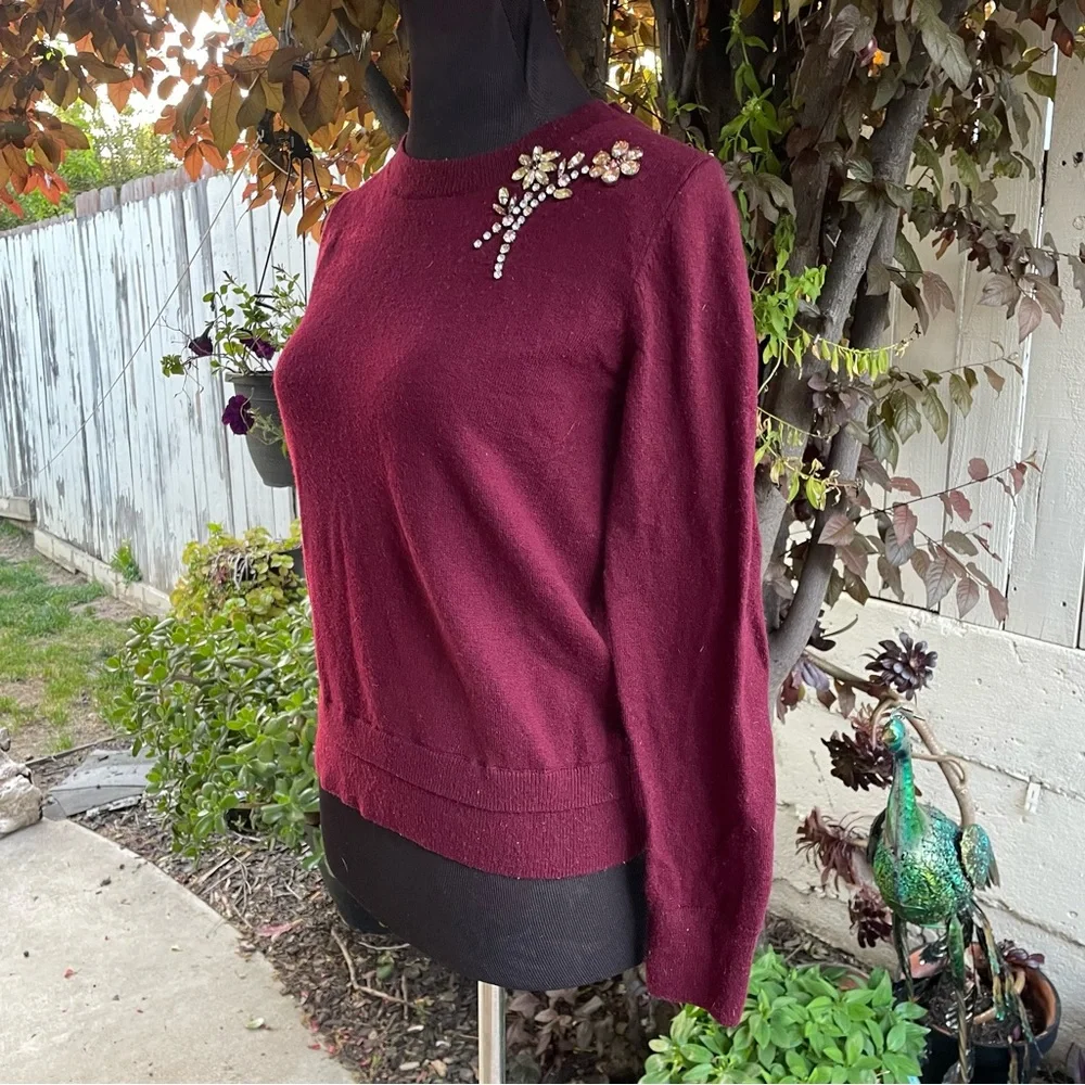 KATE SPADE SWEATER w/GLASS RHINESTONE EMBELLISHMENT size Medium‎